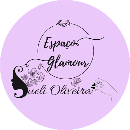 Logotipo do Espaço Glamour da Su: silhueta de mulher com flores e o nome Sueli Oliveira em lilás
